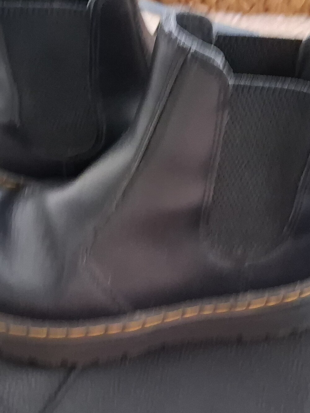 DR.MARTENS - Picture 7 of 7